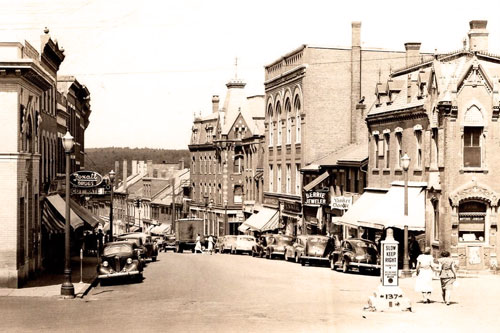 Main St Belfast Maine 1940 1950 postcard